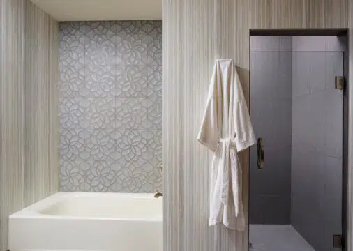 Image Alt   Image Alt