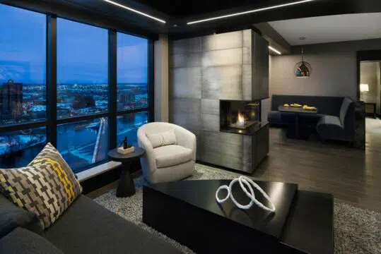 Image Alt   Image Alt