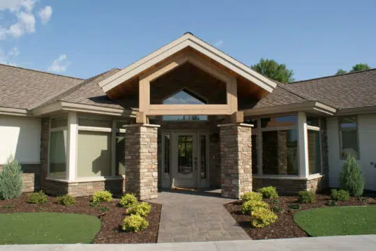 Image Alt   Image Alt